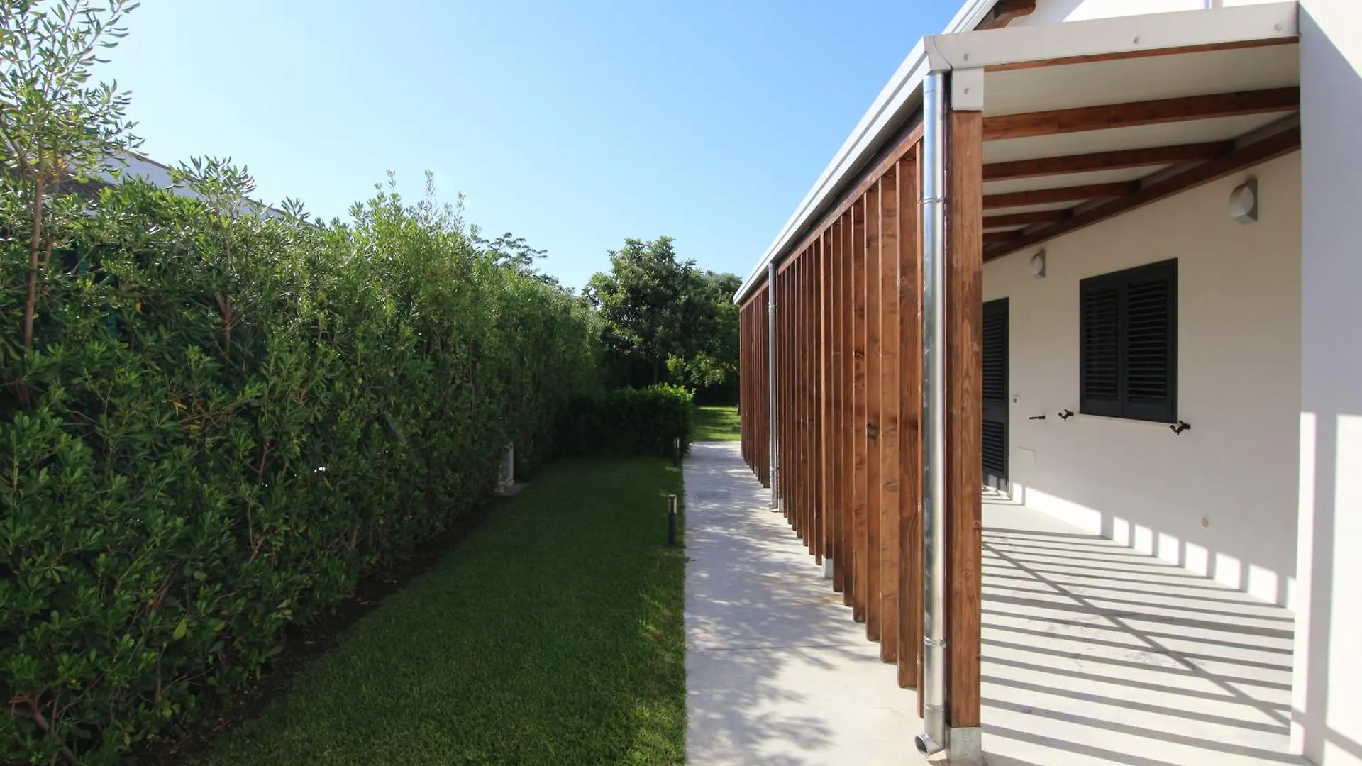Appartamento WIFI Coral vicino al mare Fontane Bianche 0*,  Italia