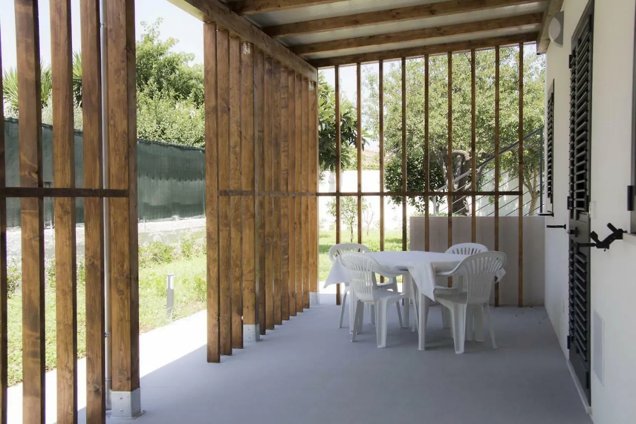 Appartamento WIFI Coral vicino al mare Fontane Bianche 0*,